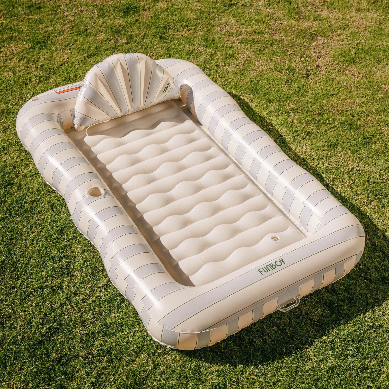 Blue + Green Tanning Bundle. Tanning Lounger + Tube - FUNBOY