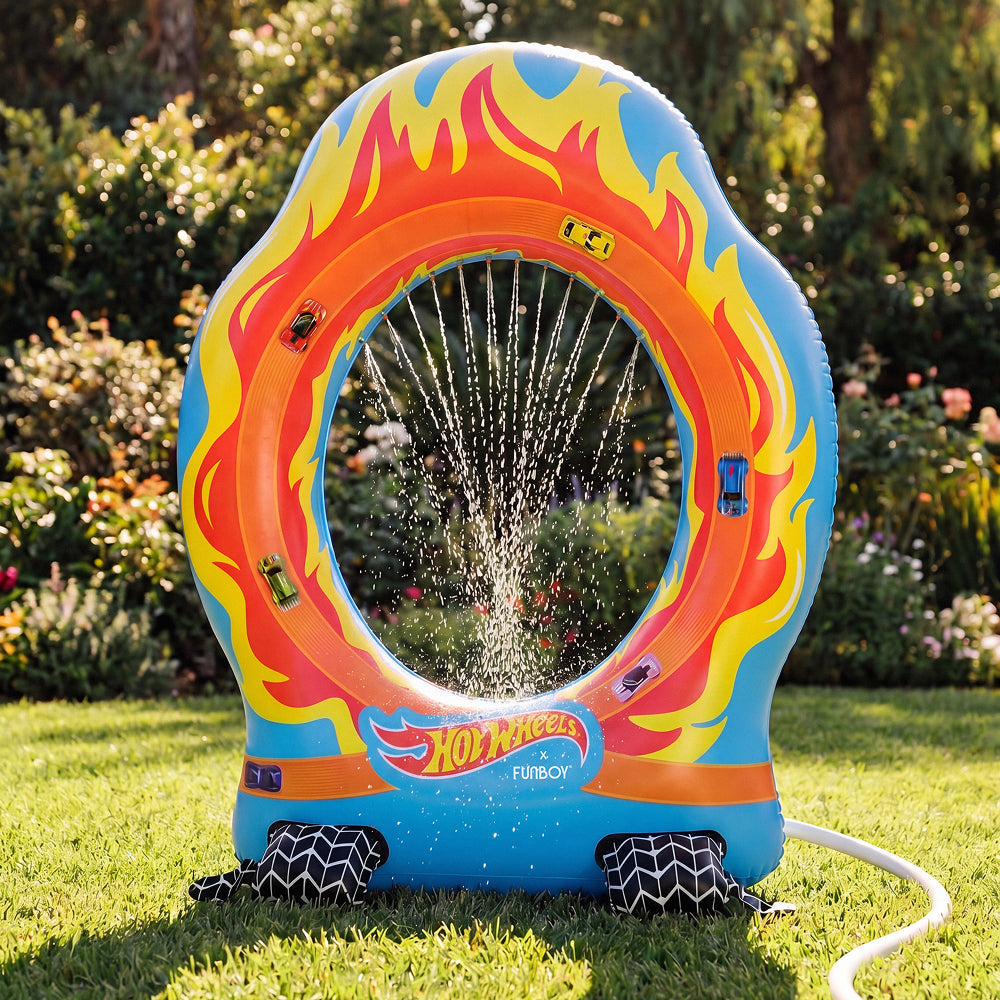 Ring of Fire Outdoor Sprinkler Water Sprinkler for Kids - Hot Wheels - FUNBOY