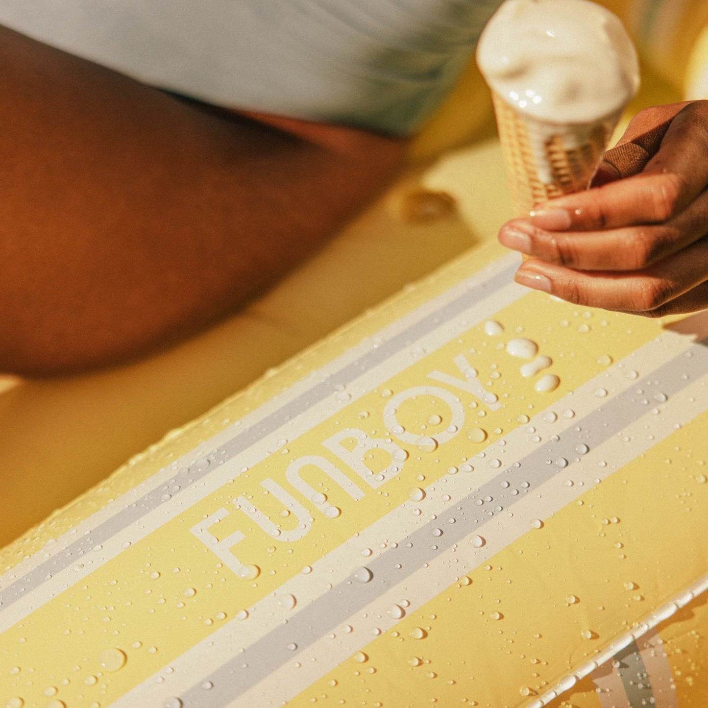 Tanning Pool Lounger: Yellow, White & Blue Stripes - FUNBOY