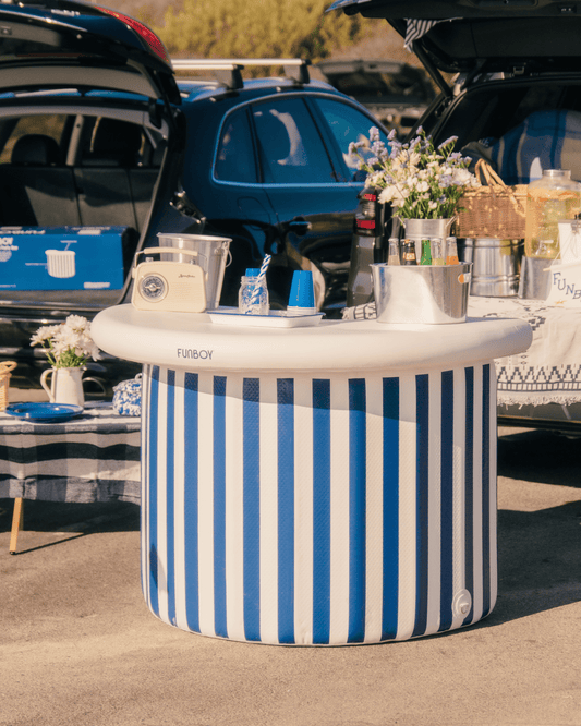 Inflatable Portable Bar perfect for Tailgates & Parties - FUNBOY