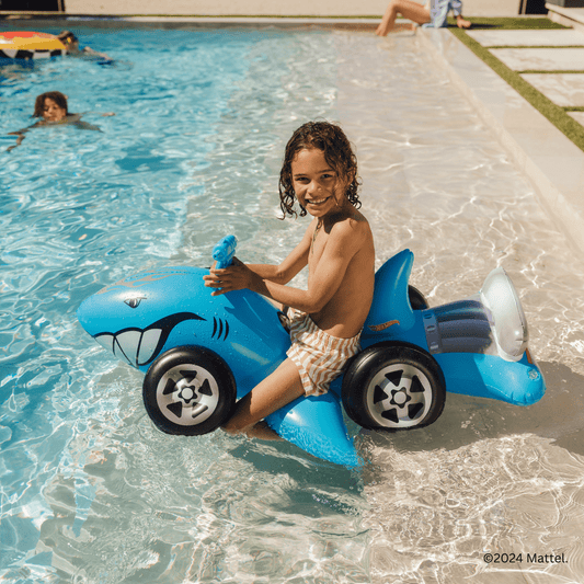 Hot Wheels Kids Sharkruiser Float w/ Water Squirter - FUNBOY