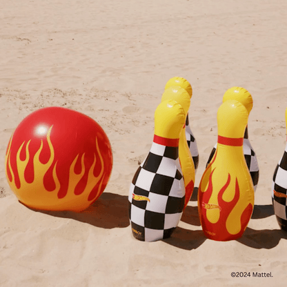 Hot Wheels Checkered Flame Backyard Bowling Set - FUNBOY